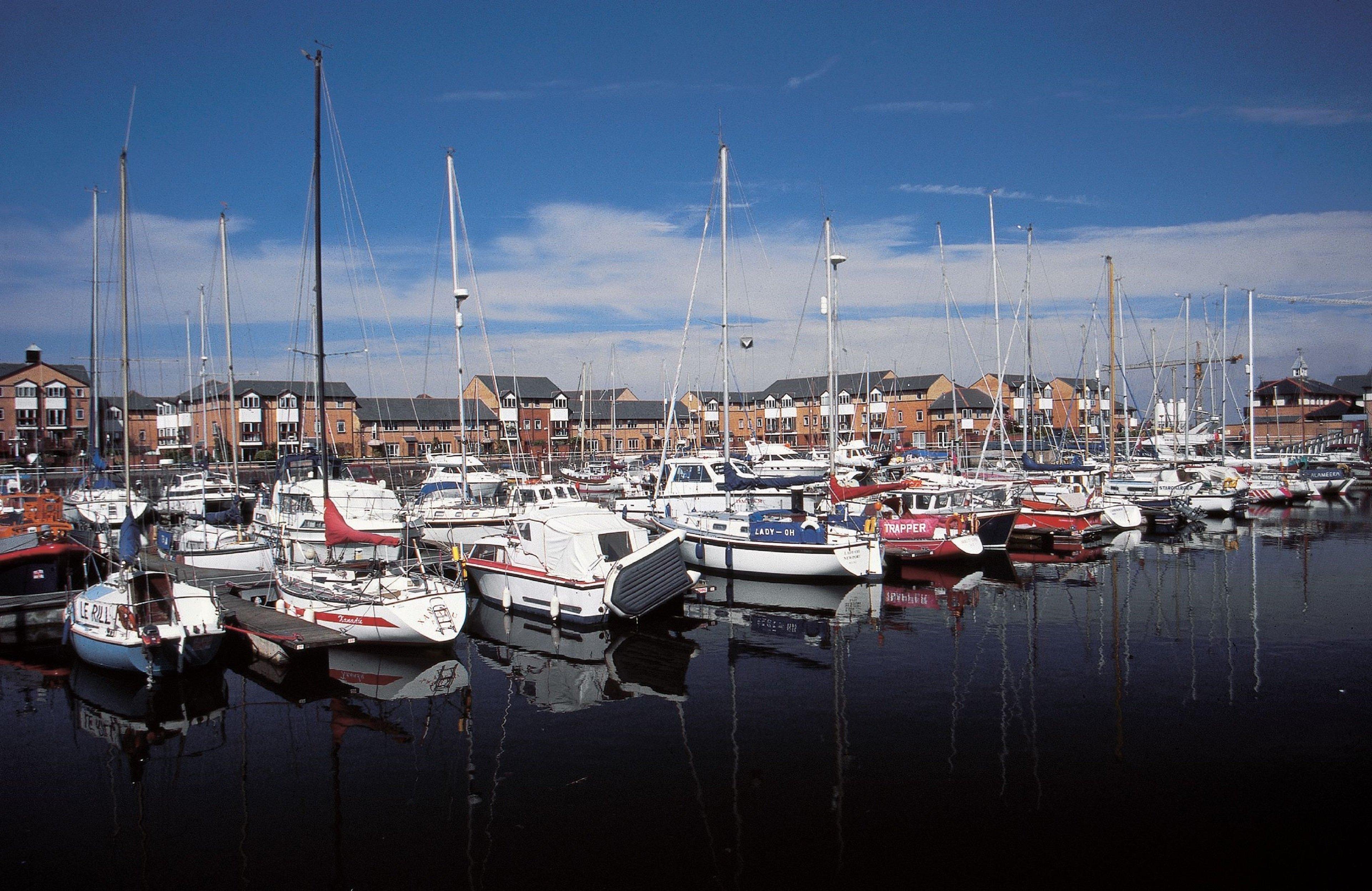 Holiday Inn Express Cardiff Bay By Ihg Экстерьер фото