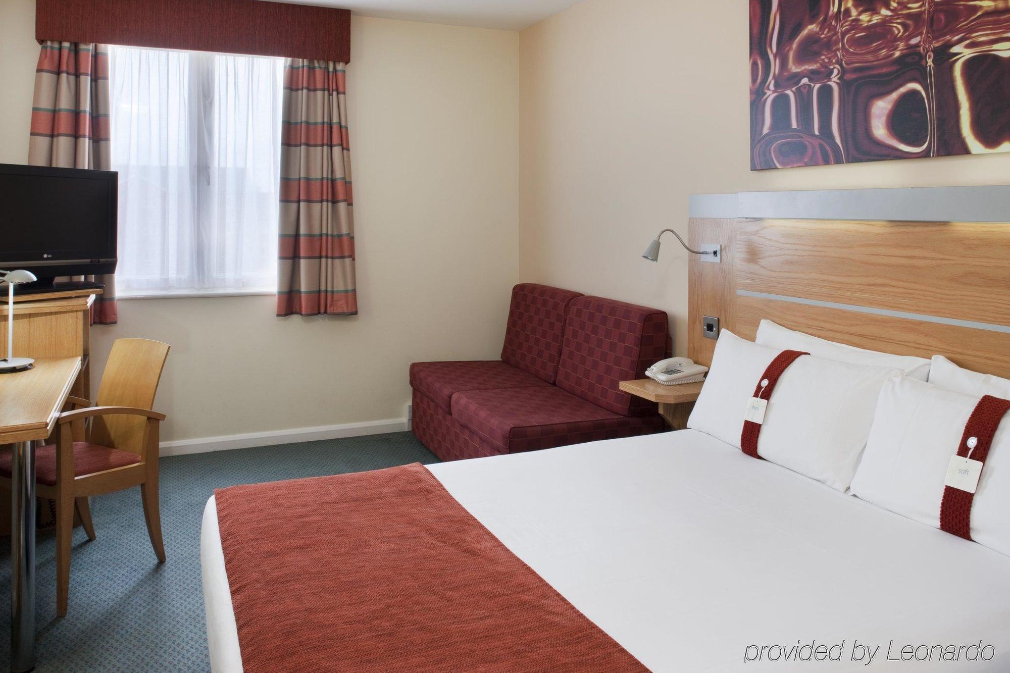 Holiday Inn Express Cardiff Bay, An Ihg Hotel Номер фото